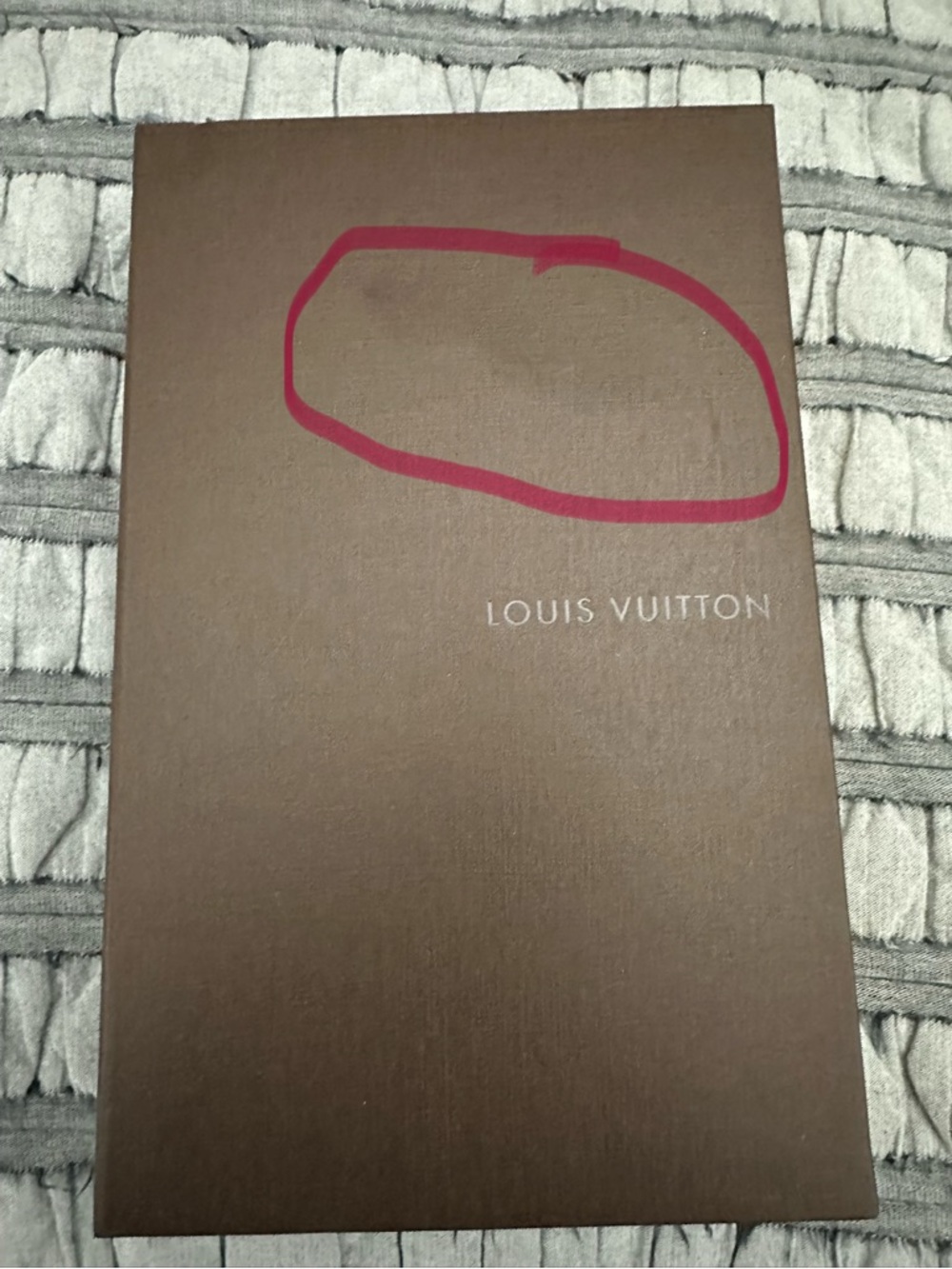 Louis Vuitton Tikal Pochete~100%AUTH
Dust Bag~Box&GENERIC Leather Strap Included - Picture 16 of 16